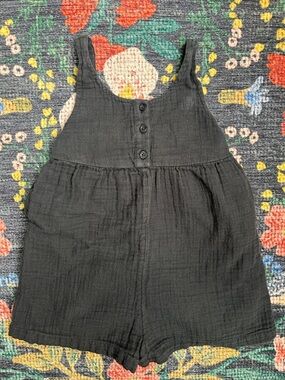 Gap Toddler Sleeveless Black Romper, Size 3T